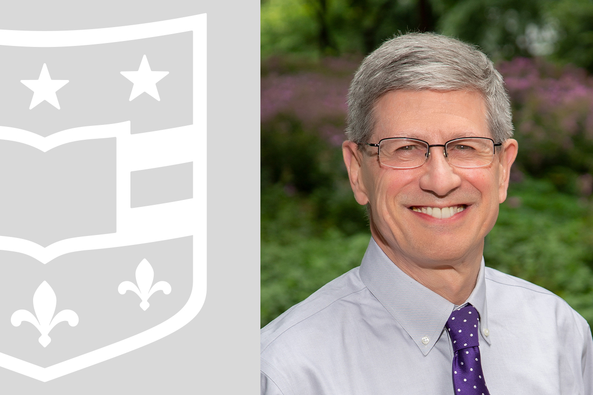 Davidson receives distinguished mentor award